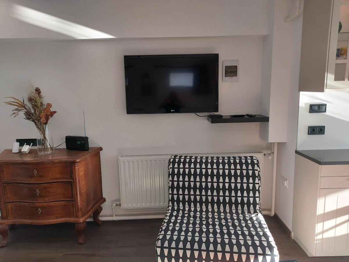 Székesfehérvár2+2Szemelyes Apartman Kerttel公寓 外观 照片