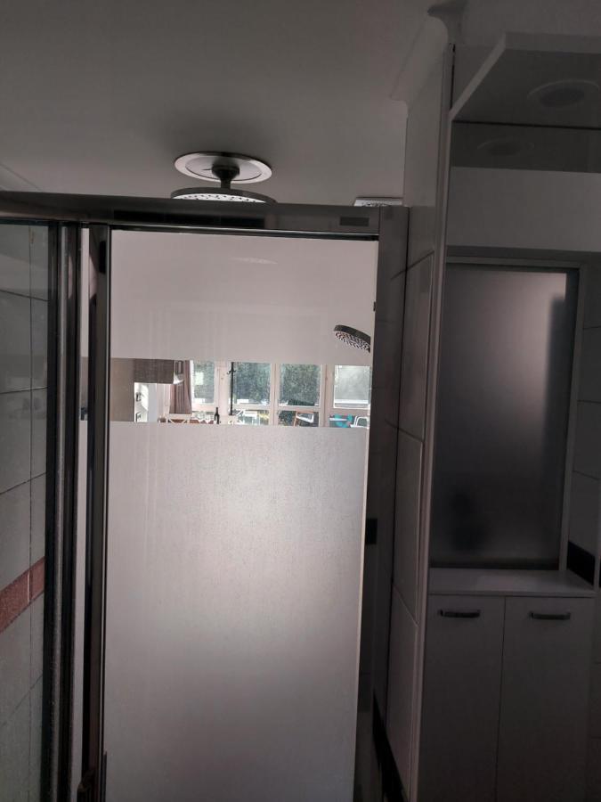 Székesfehérvár2+2Szemelyes Apartman Kerttel公寓 外观 照片